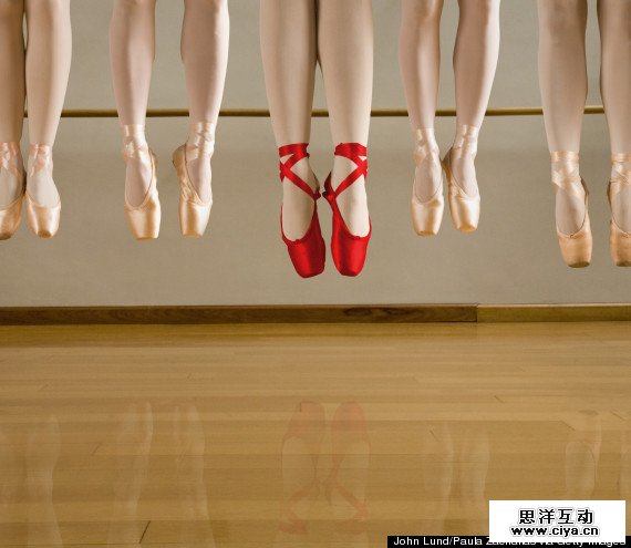 o-SELF-EXPRESSION-570