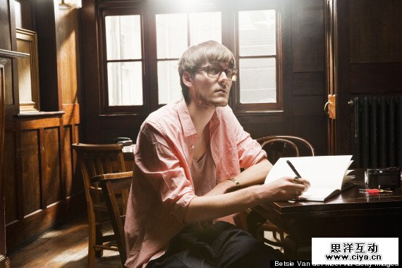 o-CREATIVE-WRITING-570