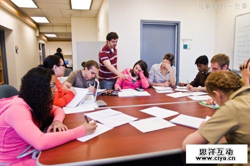 关心特殊人群，为盲人设计App,互联网的一些事