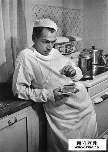 如何从AV封面中学习平面设计？