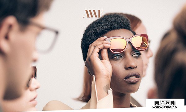 Unusual Navigation in Website Designs