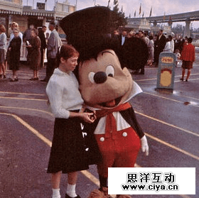 b4385832c0f8a801219c776ffbc6.jpg
